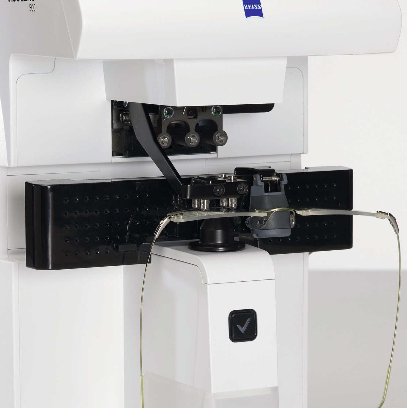MeditecAG:/Ophthalmology/VISULENS 500_Details1.jpg
